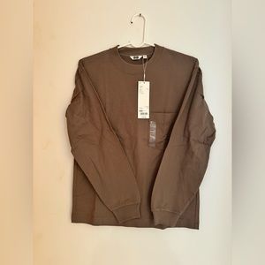 BRAND NEW Uniqlo Pocket T-Shirt — XXS